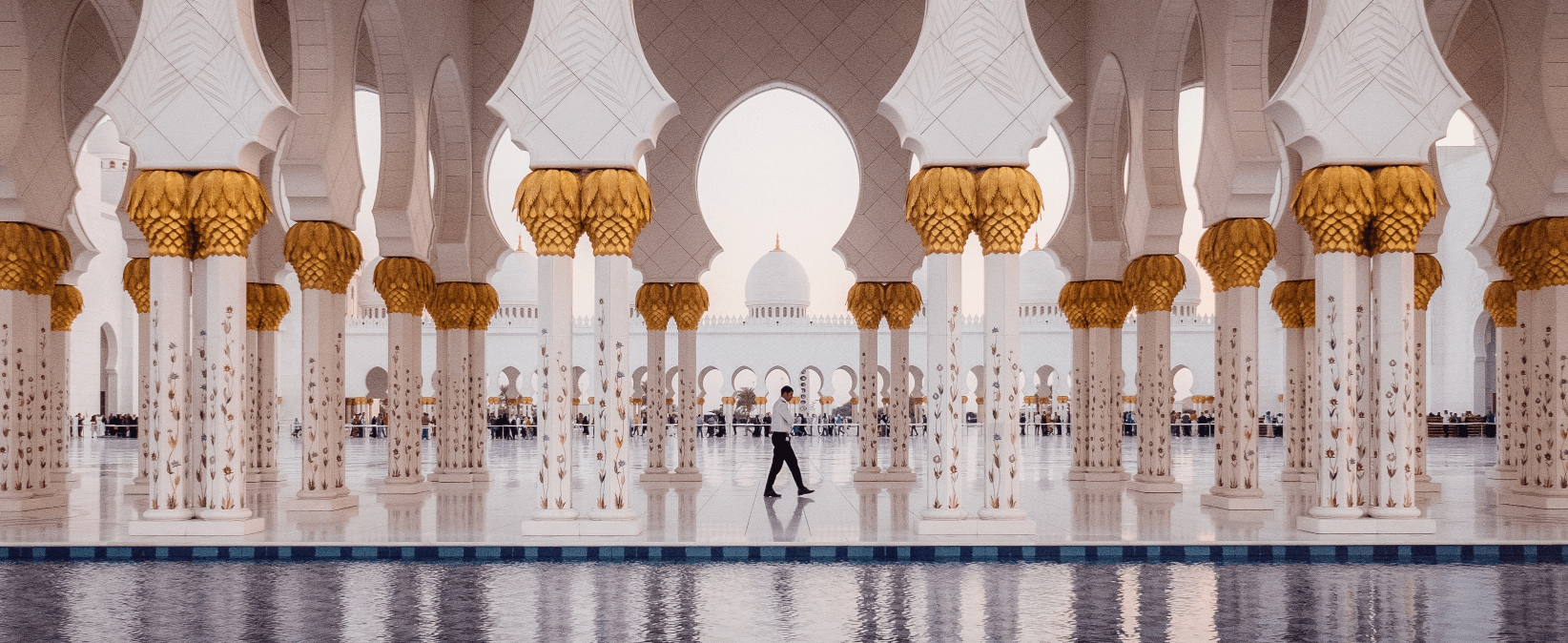 Sheikh Zayed Grand Mosque, Abu Dhabi, United Arab Emirates